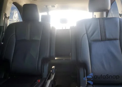 2019 Toyota Highlander Se from USA, damaged, VIN 5TDKZRFH9KS570448